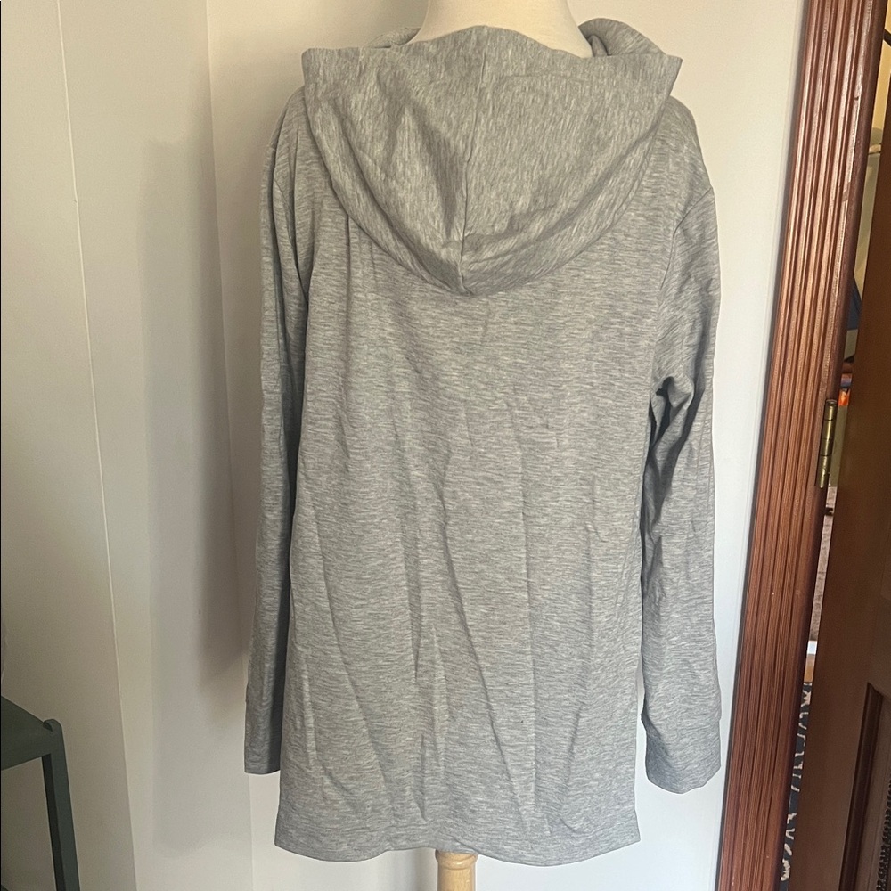 a:glow Heather Gray Maternity & Nursing Pullover, Medium - Picture 6 of 6
